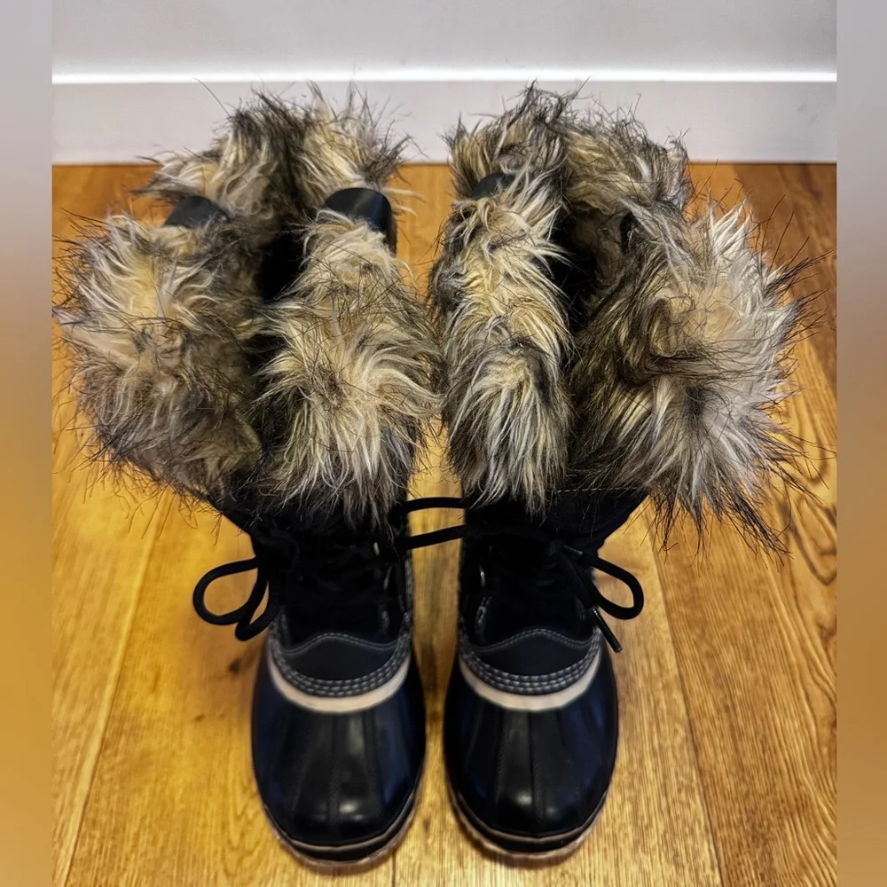 Sorel Black Joan of Arctic Winter Boots - Picture 4 of 7
